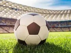 笑傲绿茵,独中三元夺,金靴荣耀,博鱼体育官网,博鱼体育app,博鱼体育APP下载