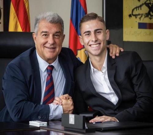 斯蒂尔术后,与德泽尔比,进行长达一,博鱼体育官网,博鱼体育app,博鱼体育APP下载