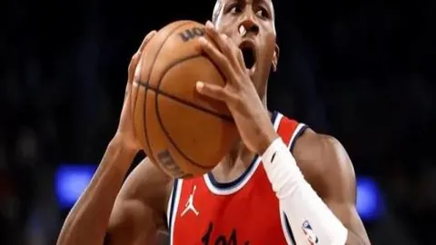 【足球】周日赛事前瞻：洛城银河对阵圣地亚哥对决