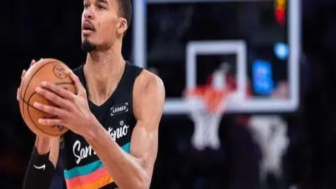 大乐透期号专家推荐：质合分析前区十码，太阳VS湖人让分解析